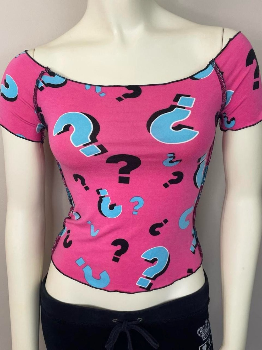 Vintage Y2K pink graphic printed top